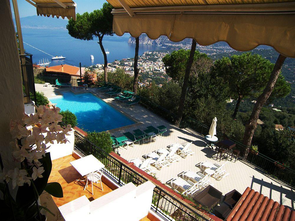 Hotel Villa Fiorita Sorrento Dış mekan fotoğraf